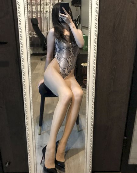 欧美全肉艾薇推荐_午夜激情