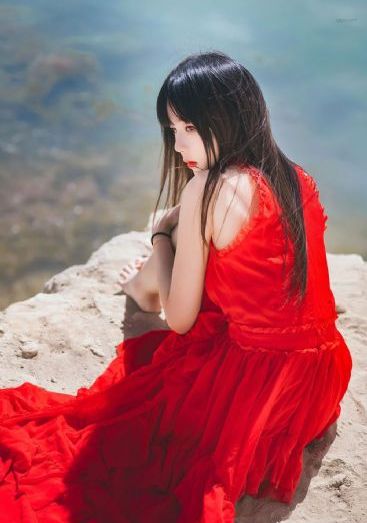 少妇人妻偷人精品视频18禁_剧情片高清视频观看