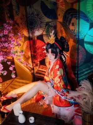 欧美风大衣街拍图片_BD英语高清在线观看