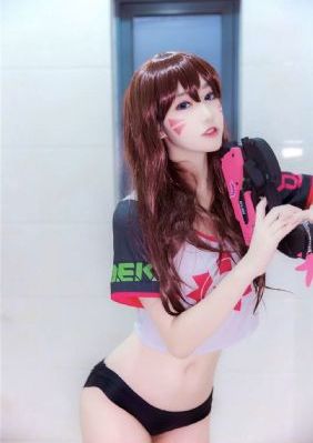 欧美肥婆实体娃娃_1080P高清迅雷在线观看